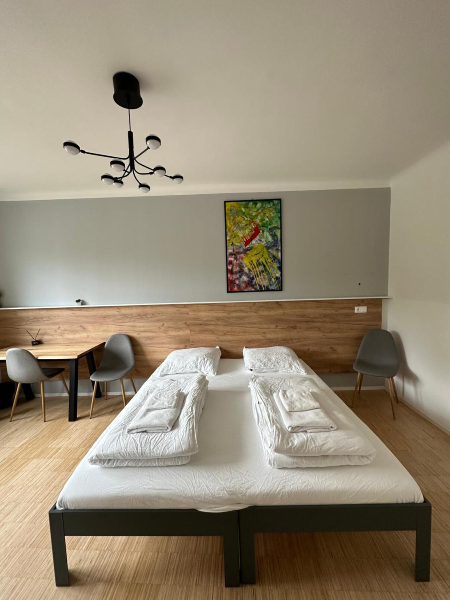 Lion'S Rooms N Apartments 비엔나 외부 사진